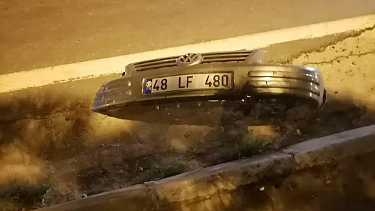 Kontrolden çıkan araç takla attı 1 yaralı