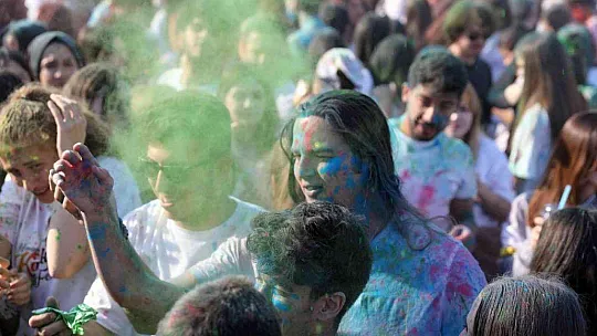 Kötekli Gençlik Festivali coşkusu sürüyor