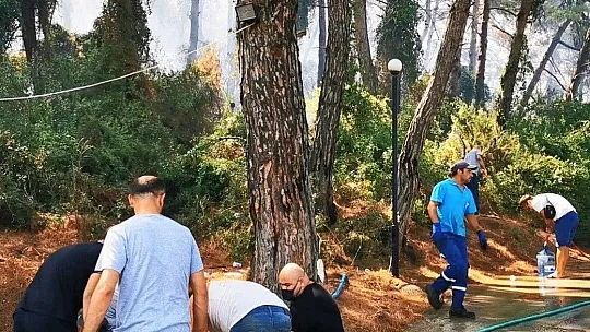 Kovayı, damacanayı kapan yangına koştu