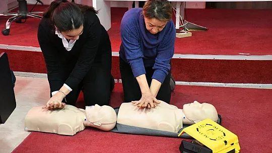 Köyceğiz Belediye personeline ilkyardım eğitimi verildi