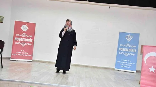Köyceğiz'de 'Değişen Dünyada Kadın Olmak' konulu konferans düzenlendi