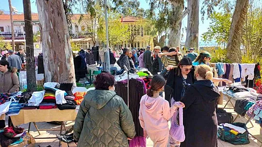 Köyceğiz'de 'İkinci El Pazarı' 8 ay sonra yeniden kuruldu