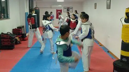 Köyceğiz'de 111 farklı branşta kurs açıldı