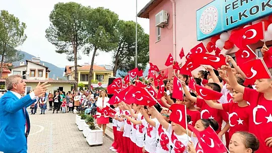 Köyceğiz'de 23 Nisan Ulusal Egemenlik ve Çocuk Bayramı coşkusu yaşandı