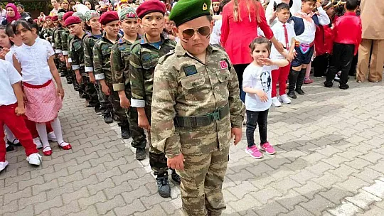Köyceğiz'de 23 Nisan Ulusal Egemenlik ve Çocuk Bayramı coşkusu yaşandı