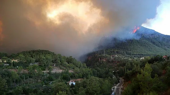 Köyceğiz'de 5 mahalle tahliye edildi