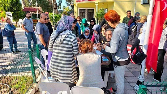 KÖYCEĞİZ'DE ATA TOHUMLARI ÜCRETSİZ DAĞITILDI