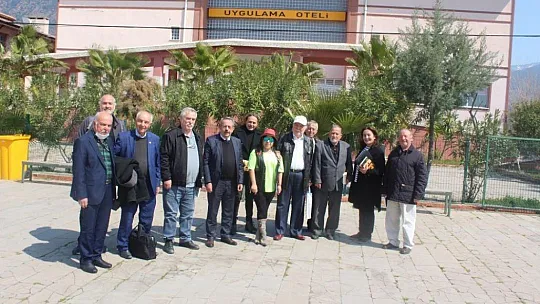 Köyceğiz'de eğitimci yazarlar bir araya geldi