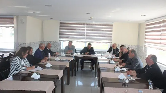 Köyceğiz'de eğitimci yazarlar bir araya geldi