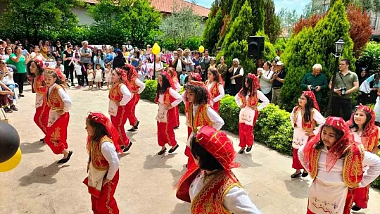 Hayat Boyu Öğrenme Haftası Sergi Açılışı İle Başladı