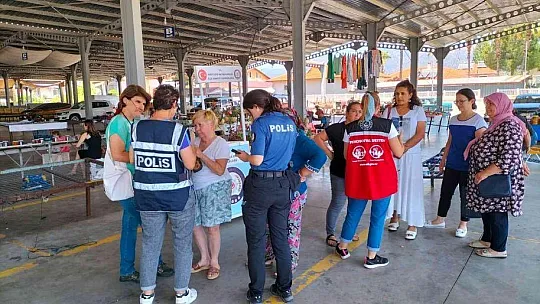 Köyceğiz'de KADES bilgilendirme standı kuruldu