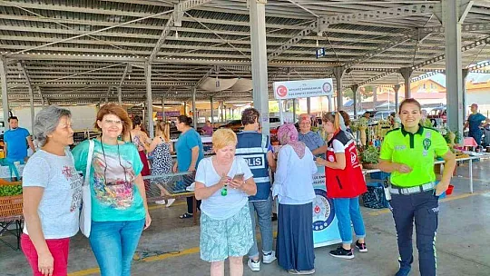 Köyceğiz'de KADES bilgilendirme standı kuruldu