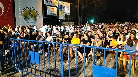 Köyceğiz'de Necati ve Saykolar'dan unutulmaz bir  konser
