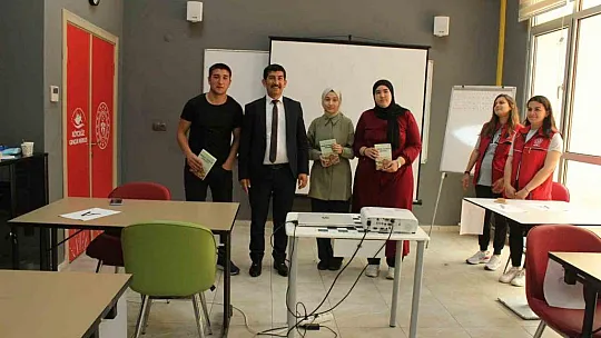 Öğrenciler bilgi yarışmasında ter döktü