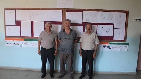 Köyceğiz'de öğrenciler karikatür atölye çalışması yaptı