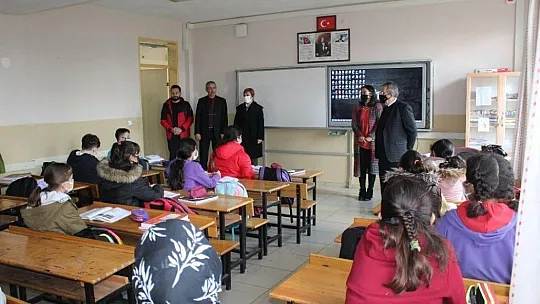 Köyceğiz'de okul ziyaretleri devam ediyor