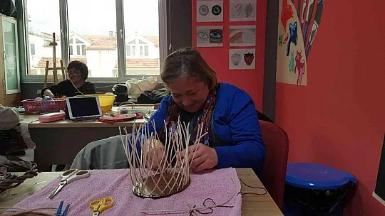 Köyceğiz'de sepet örme kursu devam ediyor