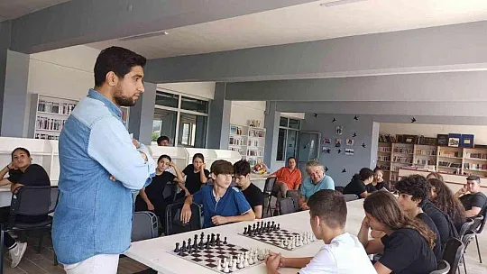 Köyceğiz'de yazar buluşmaları devam ediyor
