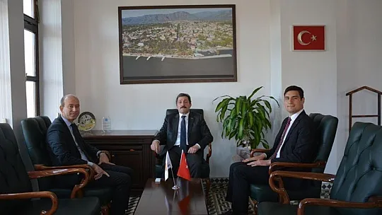 Köyceğiz'deki turizm çalışmaları hakkında Vali Orhan Tavlı bilgilendirildi