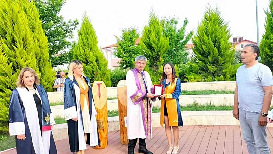 Köyceğiz Meslek Yüksekokulu'nun mezuniyet töreni yapıldı