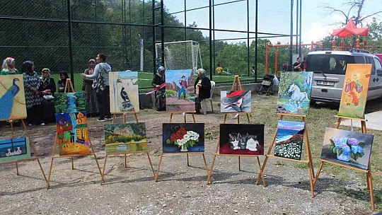 Yayla Köy Yaşam Merkezi'nde şenlik düzenlendi