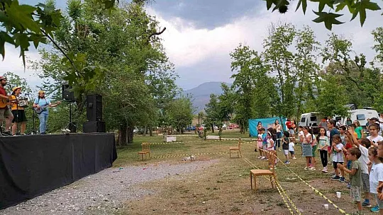 Köyceğizli çocuklar gönüllerince eğlendi