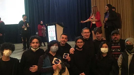 Köyceğizli gençler NASA'da görevli Dr. Umut Yıldız ile bir araya geldi