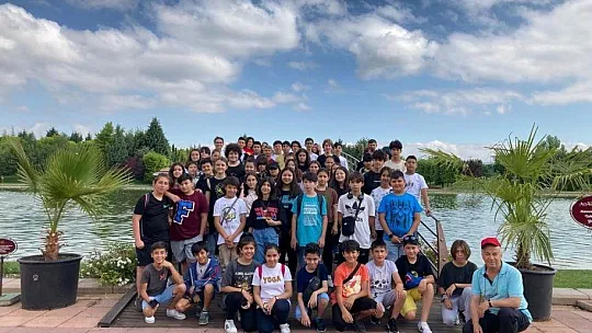 Köyceğizli öğrenciler Masal Şatosu'na hayran kaldı