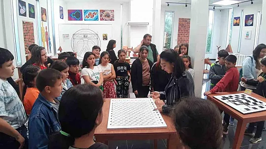 Öğrenciler Matematik Müzesi'nde Bilgilendi