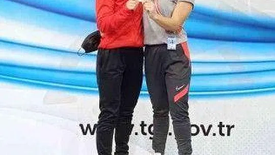 Köyceğizli Selvi şampiyonluğa doymuyor