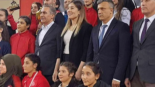 Köyceğizli Sevgi Keser, U17 Kadınlar Güreş Şampiyonası'nda üçüncü oldu