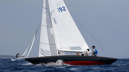 Kraliyet teknesi Bodrum'da yarışıyor