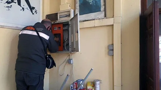 Kültür Merkezi'ndeki yangın korkuttu