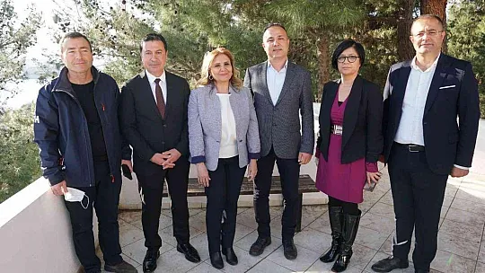 Kumbahçe kurs merkezi törenle açıldı