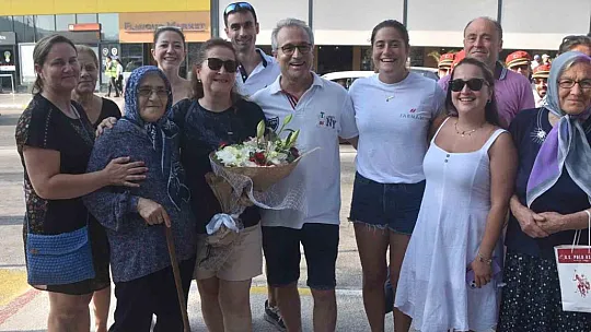 Adını Tarihe Yazdıran Aysu Coşkuyla Karşılandı
