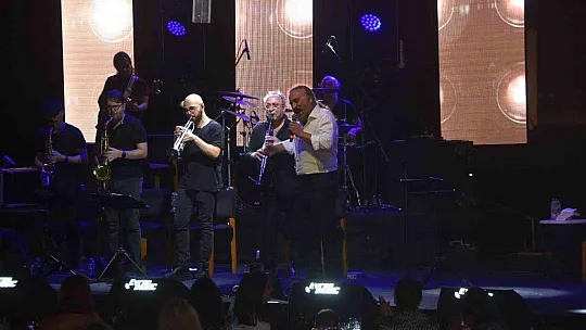 Kuzeyin Oğlu Yalıkavak'ta esti