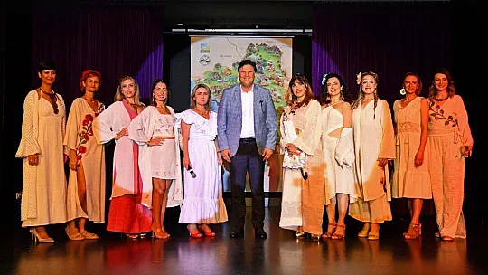 LİKYA İLMEKLERİ DEFİLESİ GÖZ KAMAŞTIRDI