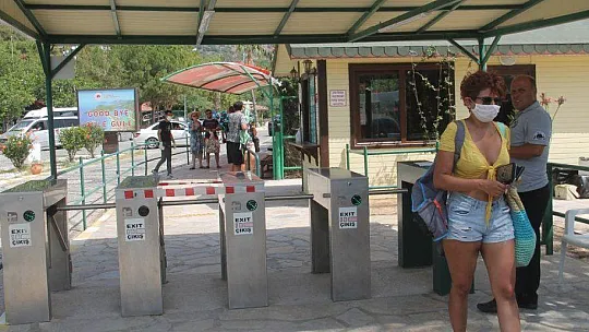 KISITLAMA BİTTİ, ÖLÜDENİZ'E KOŞTULAR
