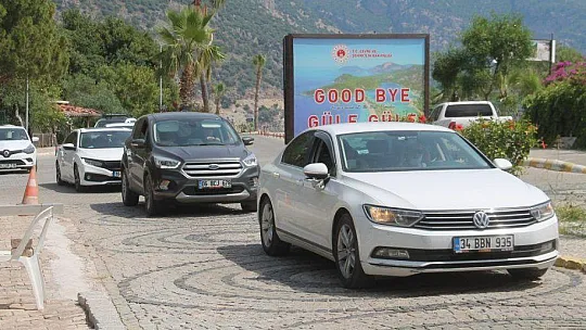 KISITLAMA BİTTİ, ÖLÜDENİZ'E KOŞTULAR
