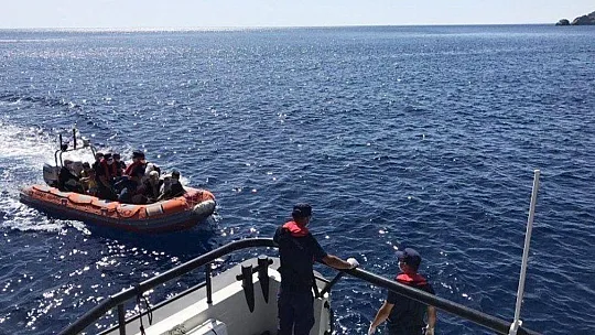 Marmaris açıklarında 35 düzensiz göçmen yakalandı