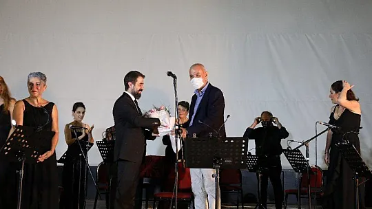 Marmaris Amfi Tiyatro'da 'Yaz Esintisi' konseri düzenlendi