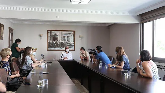 Marmaris Belediye Başkanı Oktay, Romanyalı gazetecileri ağırladı