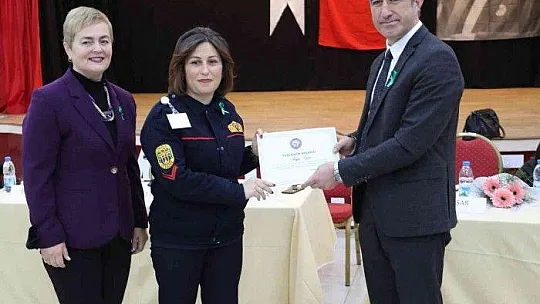 Marmaris Belediye Başkanı Oktay Kent Konseyi Kadın Meclisi toplantısına katıldı
