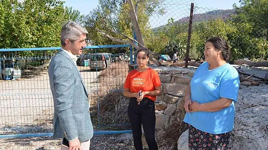 Marmaris Belediyesi 257 keçiyi vatandaşlara dağıttı