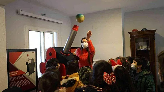 Marmaris Belediyesi Bilim Parkı 2'nci sınıf öğrencilerini ağırladı