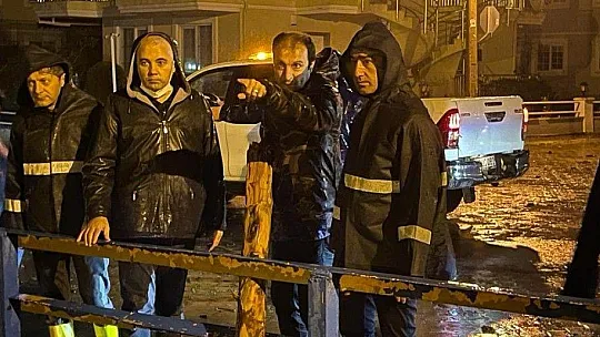 Marmaris Belediyesi ekipleri tam kadro sahada