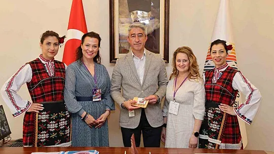 Marmaris Belediyesi Galart ekibini ve dansçı konukları ağırladı
