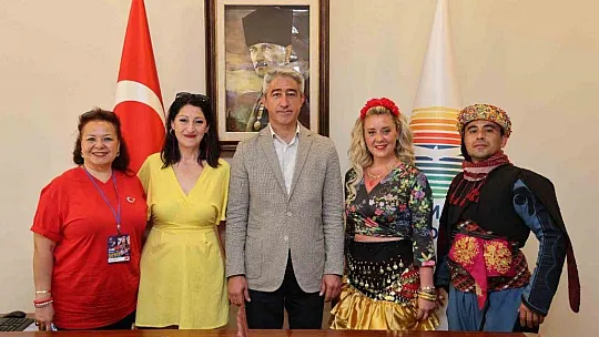 Marmaris Belediyesi Galart ekibini ve dansçı konukları ağırladı