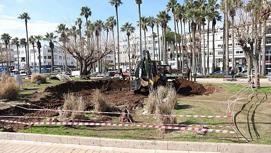 Marmaris Belediyesi Türkmenistan Parkı'na yeni görünüm kazandırıyor