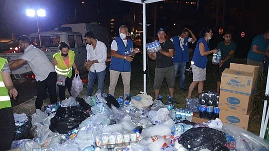 Marmaris Belediyesi yangına karşı seferber oldu